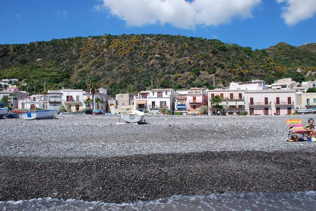Vulcanoconsult Appartamenti Spiaggia Lipari  Eksteriør bilde