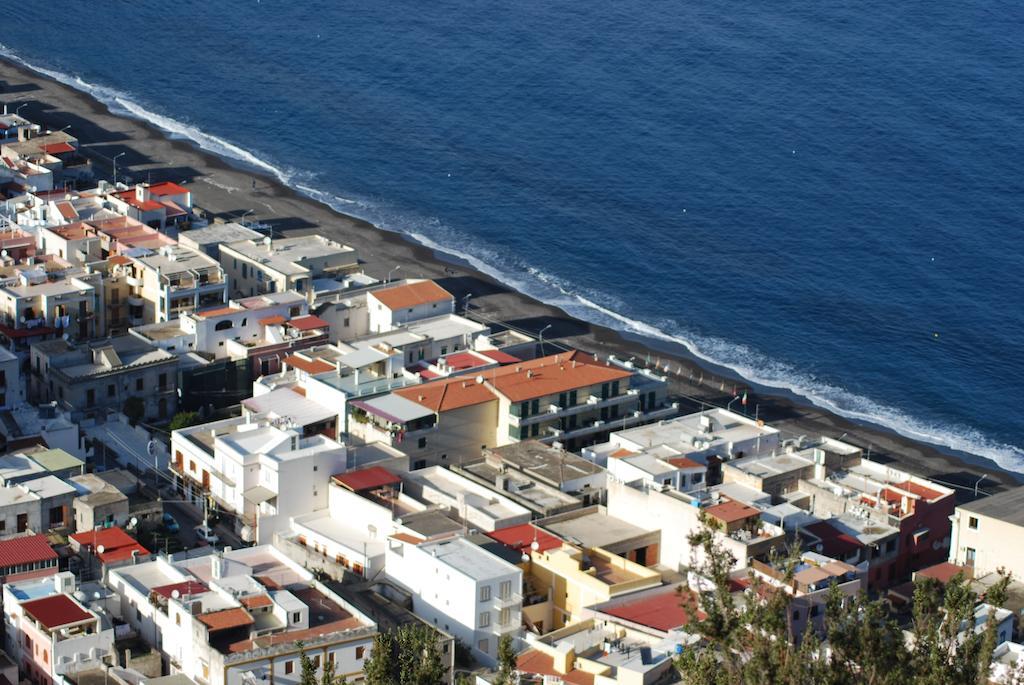 Vulcanoconsult Appartamenti Spiaggia Lipari  Eksteriør bilde