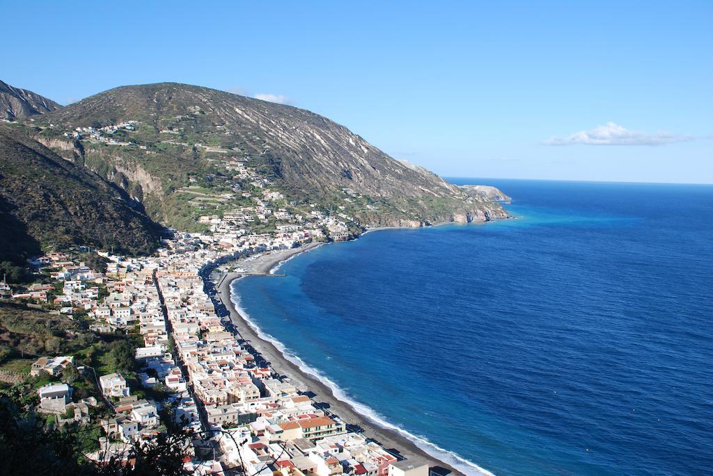 Vulcanoconsult Appartamenti Spiaggia Lipari  Eksteriør bilde